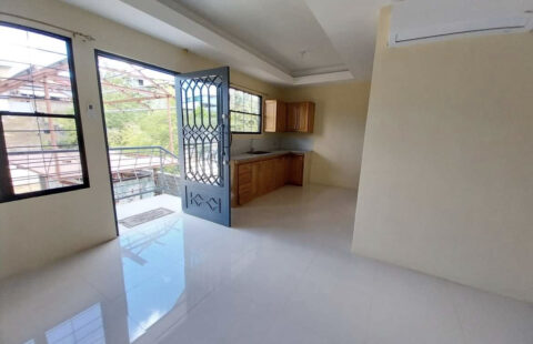 Church Street, La Romain