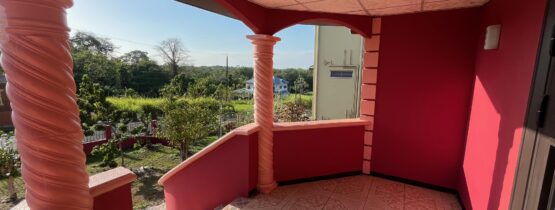 Eagle Crescent, Aripero, Rousillac