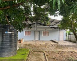 FIXER UPPER FOR SALE: Tacarigua