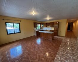 Guerra Ave, Akal Tr. Santa Cruz