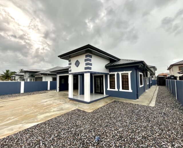 FOR SALE: Thistle Terrace, Warren Road, Cunupia