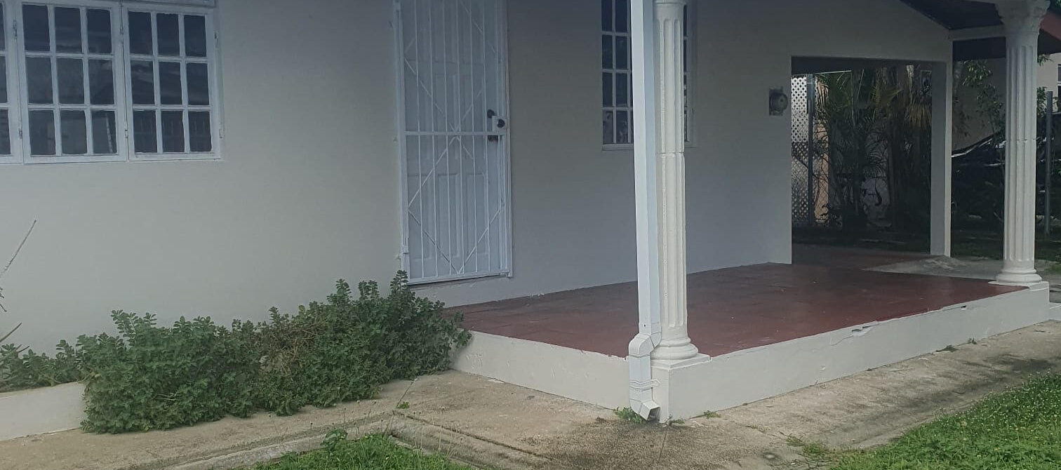 FOR RENT: UNFURNISHED (3) BEDROOM HOUSE